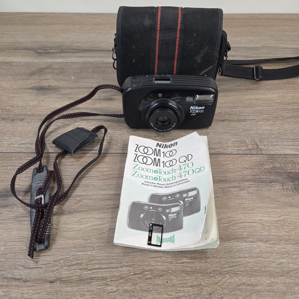 Nikon Zoom 100 AF 35mm Film Camera Black w/ Manual Case Power Tested